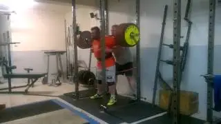 P&aacute;ll Logason 300kg raw squat, no kneewraps