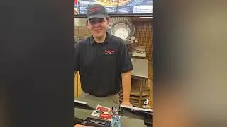 HILARIOUS CHAOS at pizza place: WALK-IN two minutes BEFORE CLOSING
