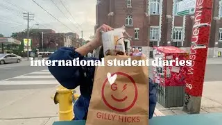 international student in canada | dealing with rude customers, meeting classmates, lots of pizza!