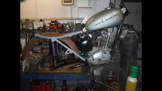 Triumph Tiger Cub &mdash; Начинается еще один проект &mdash; начинает обретать форму, найдены новые компоненты.