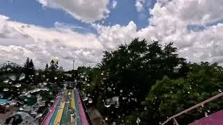 'Taumata Racer' water slide at Aquatica Waterpark