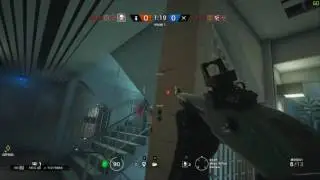 This Smoke is such a cheater - he must be using radar-hack! (Tom Clancy's Rainbow Six Siege)