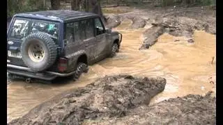 4x4 Turbo 80 Series, Mavrick and GQ Patrol Trolling Wesburn Cemetary Track Part 1 of 3