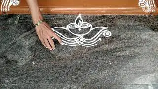 easy border rangoli design for Diwali| doorstep rangoli|apartment rangoli