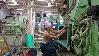 DIY.making a charge air cooler gasket onboard using garock,easiest and fastest way.watch this!