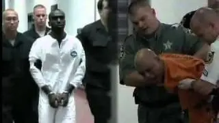 Phone call links notorious inmates