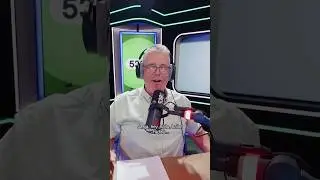 Rick leert goochelen van een professionele goochelaar! | #538 #shorts
