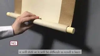 The process from removing a hanging scroll to putting it in a box