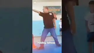 Holding defense counter #combattechniques #defensetechniques #mixedmartialarts #combatives