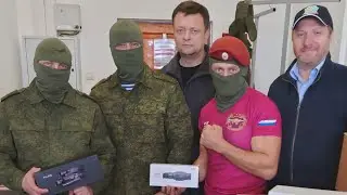 221024 Югорский депутат снабдил мобилизованных квадрокоптерами и приборами ночного видения.