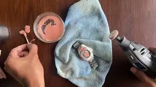 Polishing Scratches on a Mineral Watch Crystal (Cerium Oxide Test)
