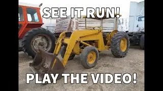 12800 &bull; Massey Ferguson 40 Industrial Tractor with Loader