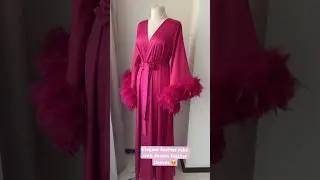 Silk feather dressing gown for bride // belladonnaua.com #style #pink #bridesmaids #bridalrobe