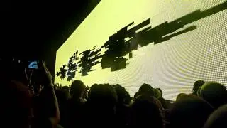 U2 Performing 