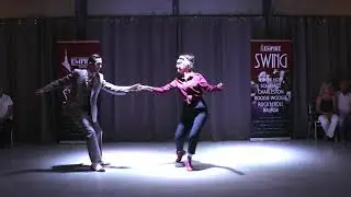 Florent et Roxane - Lindy Hop improvisation - Empire Swing