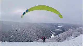 Vol parapente Déco Balveurche sous la neige