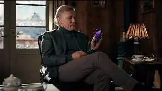 Galaxy Note7: Busy, Busy, Busy, (Americans) ft. Christoph Waltz