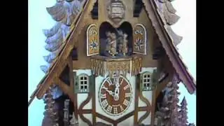 Schneider Cuckoo Clock with Moving Bears Woodchucks and Water Wheel 18