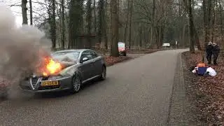 Brandweer Vorden komt ter plaatse bij autobrand