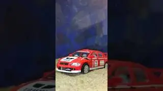Mitsubishi lancer под водой.
