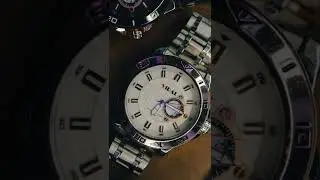 Jam tangan VIRAL