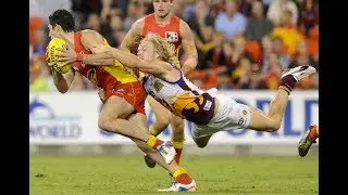 Best finish to a QClash ever? | Suns v Lions, 2013 | AAMI Classic Last Two Mins | AFL