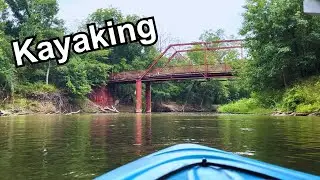 Kayaking on Hickory Creek