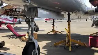 Cessna 414A Emergency Gear Extension Failure