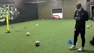Late night indoor ball mastery session ⚽️| Jaycee Carpenter.