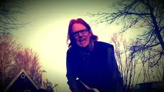 Kim B&uuml;low Bonfils: 