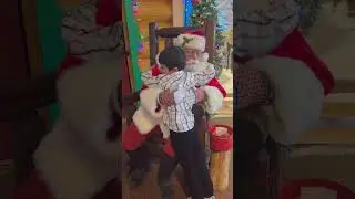 Meeting Santa Claus! #christmas #santa #hugs #kids #special #moments 🎅