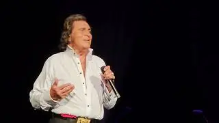 Engelbert Humperdinck - How I Love You - Fox Theater - Riverside, CA June 15, 2025