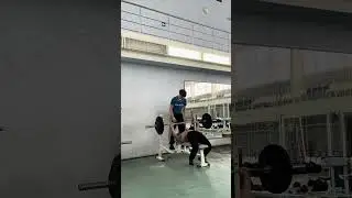 Жим 100кг на 7 повторений #sports #какнакачатьбицепс #motivation #armwrestlingworkout #power #спорт