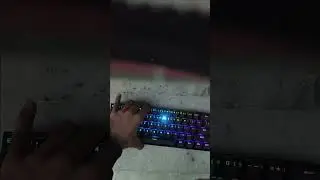 idkwhy i wanted to remove the keycaps and switch