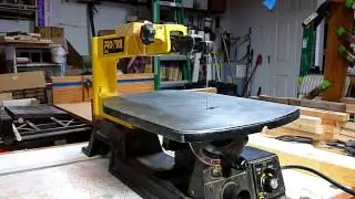 Cutting 45 Degree Angles With A Scroll Saw