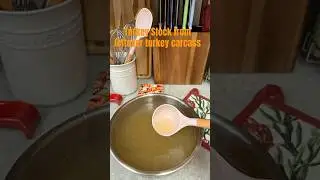 Turkey/Chicken Stock made from leftover carcass, carrots, onions, green pepper or celery #turkey