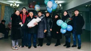 Выписка Алинура из роддома
