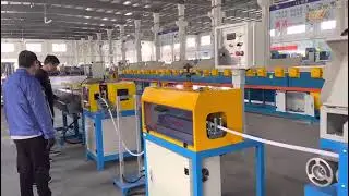 Vertical Type Cold Feed Silicone Rubber Extruder Extrusion Machine-（cady181@hotmail.com）