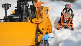 BRUDER TOYS Big Bulldozer Unboxing