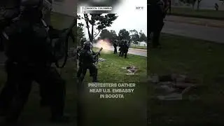 Colombia: Police Fire Water Cannons At Protesters Near US Embassy | Firstpost | N18G