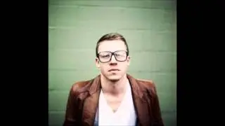 Professor Macklemore - Fresh Coast