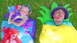 Stacy e pai v&atilde;o em um acampamento de aventura