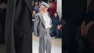 KUCHUGOVA Московская неделя моды #fashion #elegance #beauty #dress #model #beautygirl #style #runway