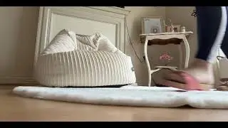 Beanbag Bliss: Nylons, Leggings & Dr. Scholl's ASMR Foot Rhythms