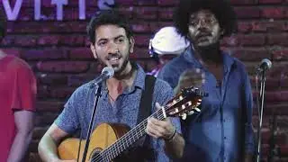 La Trovuntivitis en concierto