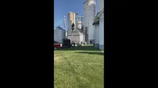 Grain silo collapses in Yarmouth, Iowa
