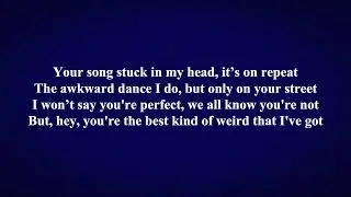 Gloria Tells - Best Kind of Weird (Lyrics)
