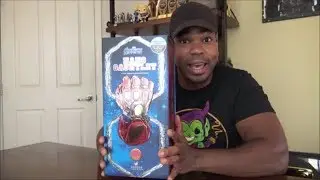 Marvel / Sideshow -  Nano Gauntlet (Movie Promo Edition) - Unboxing!