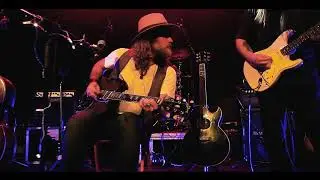 JAILED LION - James Room & Weird Antiqua (live @ Bilborock)