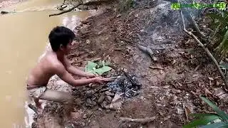 Survival skills  Cooking Eggs eating delicious ,Burn  Eggs Near River ,Primitive Cambo KH